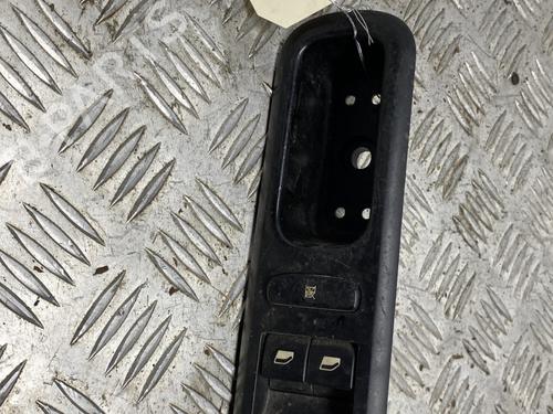 Left front window switch PEUGEOT 407 (6D_) 1.6 HDi 110 (6D9HZC, 6D9HYC) | BP25271138I27 - Image 5