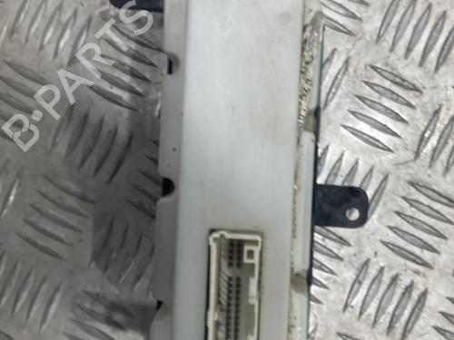 Used Climate control Climate control 19906160 19906160