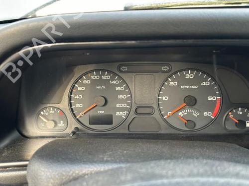 Used Instrument cluster PEUGEOT 306 Hatchback (7A, 7C, N3, N5) 1.9 DT (90 hp) 22118679