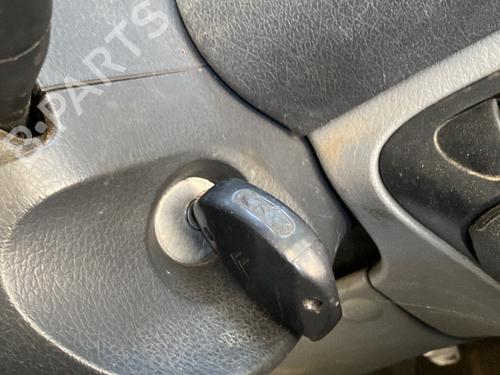 Ignition barrel CITROËN JUMPY I Van (BS_, BT_, BY_, BZ_) 2.0 HDi 95 | BP28032401M48 