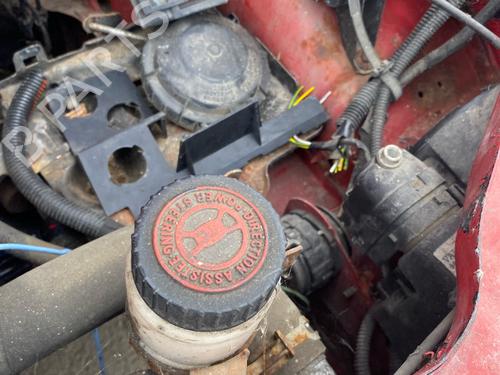 Used Power steering reservoir Power steering reservoir 36261295 36261295