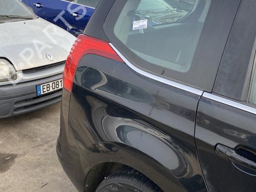Bagstkærm Højre PEUGEOT 5008 (0U_, 0E_) 1.6 HDi (112 hp) 32781527