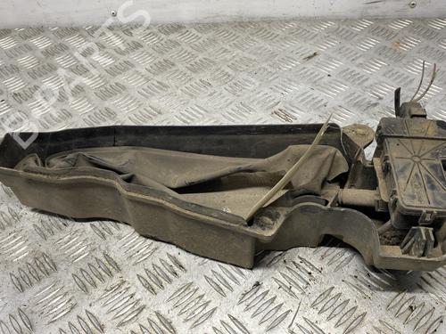 AdBlue-tank AdBlue-tank PEUGEOT 207 SW (WK_) 1.6 HDi (109 hp) 33933803 33933803