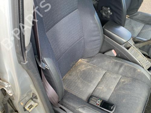 Used Right front seat Right front seat 35884301 35884301