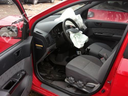 Left front seat HYUNDAI GETZ (TB) 1.3 i | BP23782773C15 