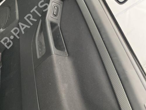 Forreste højre beklædning OPEL MERIVA A MPV (X03) 1.6 (E75) (105 hp) 29142979