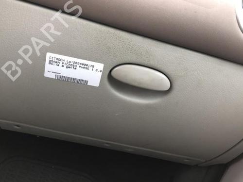 Used Glove box CITROËN XSARA PICASSO (N68) 2.0 16V (136 hp) 22119808