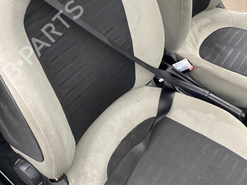 Used Right front seat FIAT GRANDE PUNTO (199_) 1.4 (199AXB11, 199AXB1A, 199BXB1A, 199AXL1A) (77 hp) 32387863