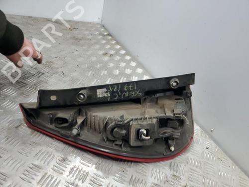 Used Right taillight RENAULT SCÉNIC III (JZ0/1_) 1.5 dCi (106 hp) 22116454