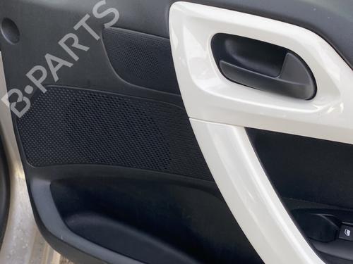 Front right panel PEUGEOT 208 I (CA_, CC_) 1.2 VTI 82 | BP31580893C59 - Image 3