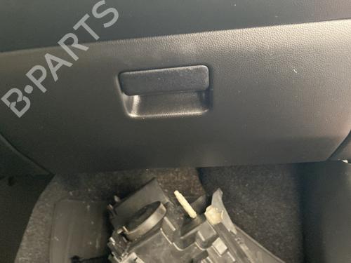glove-box-suzuki-swift-v-az-2017-29201805 main image