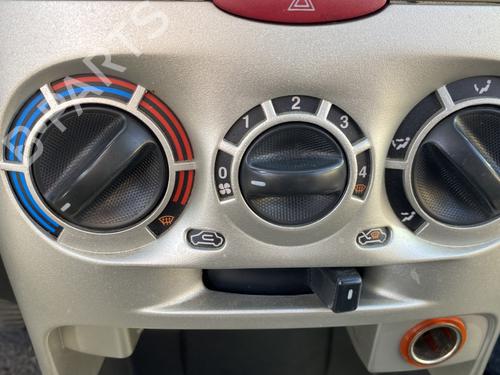 Used Climate control Climate control 33201116 33201116