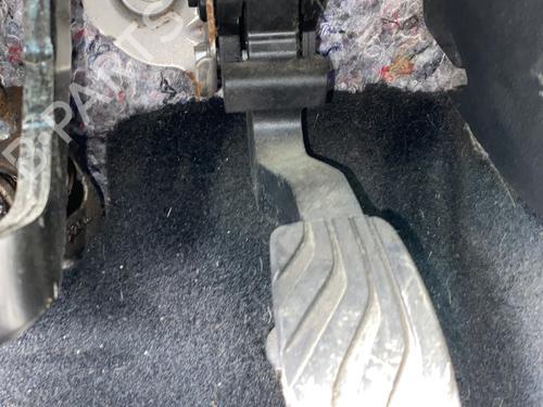 pedal-renault-megane-iv-grandtour-k9amn_-2016-33554036 main image