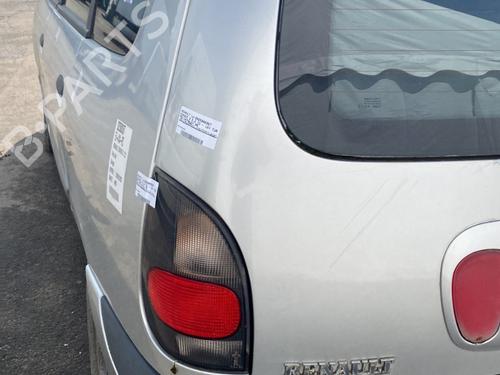 Tailgate RENAULT ESPACE III (JE0_) 2.2 12V TD (JE0E, JE0H, JE0P) | BP26457501C6 