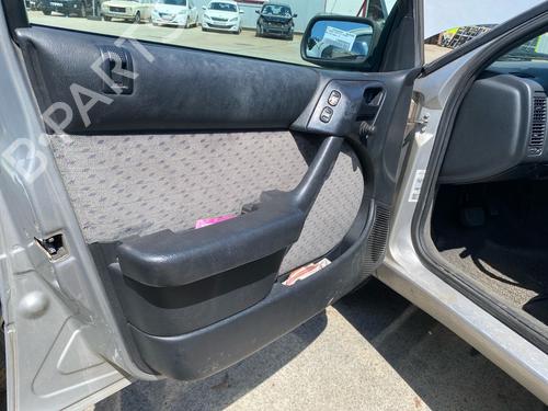 Used Front left panel Front left panel 37527159 37527159