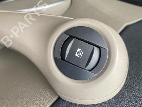 Right front window switch RENAULT CLIO III (BR0/1, CR0/1) 1.5 dCi (BR17, CR17) | BP39449117I26 - Image 2