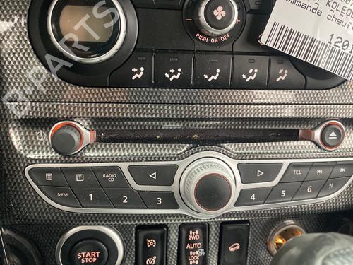 Radio RENAULT KOLEOS I (HY_) 2.0 dCi 4x4 (HY0K) | BP31977673E6 - Image 3