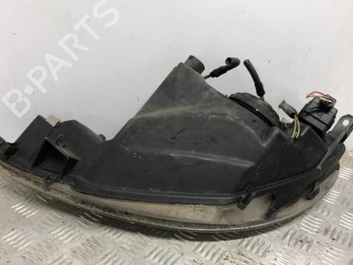 Right headlight PEUGEOT 206 Hatchback (2A/C) 2.0 HDI 90 | BP22123762C29 