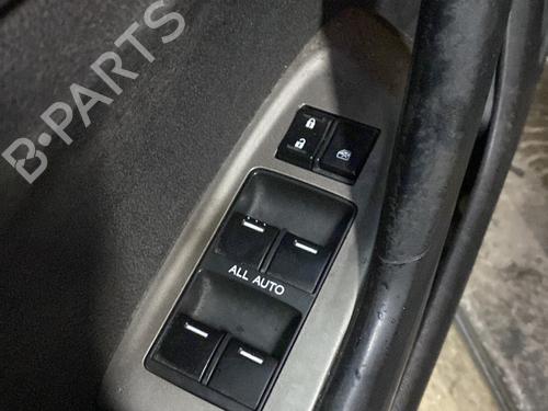 Interrupteur de vitre avant gauche HONDA ACCORD VIII (CU) 2.2 i-DTEC (CU3) | BP30746611I27