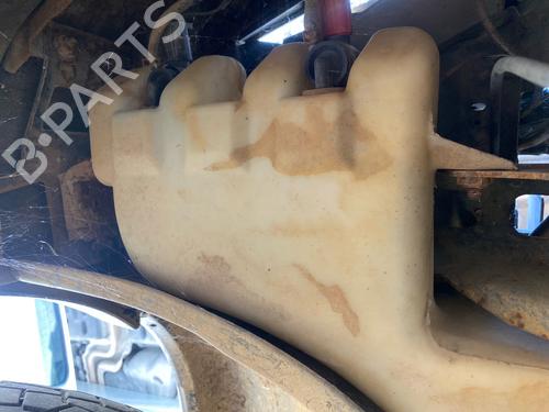 Used Windscreen washer tank Windscreen washer tank 37588476 37588476
