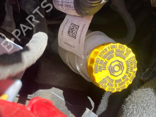 Used Brake master cylinder Brake master cylinder 37749742 37749742