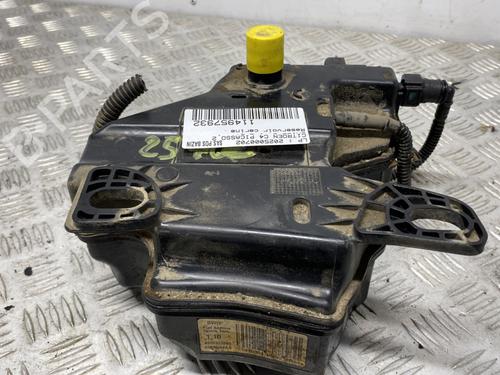 Used AdBlue tank CITROËN C4 Picasso II 1.6 HDi / BlueHDi 115 (115 hp) 30110080