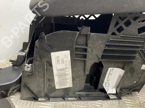 Used Armrest / Center console Armrest / Center console VW GOLF VI (5K1) [2008-2014] 22123573 22123573