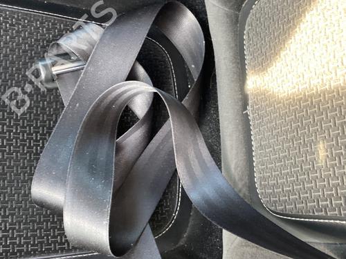 Used Front left seatbelt Front left seatbelt RENAULT MEGANE IV Hatchback (B9A/M/N_) 1.2 TCe 130 (B9MR) (130 hp) 33553215 33553215