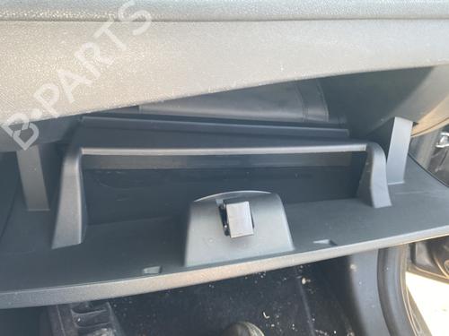 Handskerum RENAULT MEGANE III Hatchback (BZ0/1_, B3_) 1.5 dCi (BZ09, BZ0D, BZ1W, BZ29, BZ14) | BP26526435C95 - Image 2