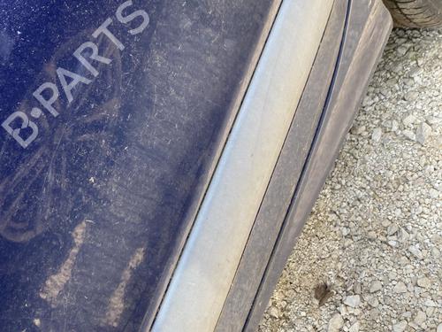 door-moulding-trim-renault-espace-iii-je0_-1996-1997-1998-1999-2000-2001-2002-27977084 main image