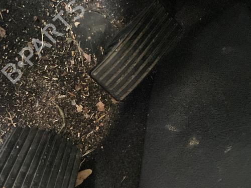 pedal-peugeot-407-coupe-6c_-2005-31994717 main image