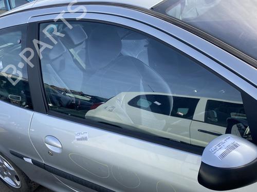 front-right-door-window-peugeot-206-hatchback-2ac-1998-1999-2000-2001-2002-2003-2004-2005-2006-2007-2008-2009-2010-2011-2012-30302408 main image