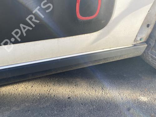 Right sideskirt CITROËN C3 III (SX) 1.2 PureTech 82 | BP30183627C114
