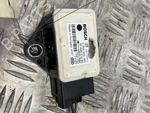 Used Electronic module Electronic module PEUGEOT 5008 (0U_, 0E_) 2.0 HDi 150 / BlueHDi 150 (150 hp) 26738525 26738525