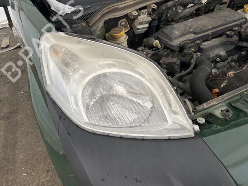 Used Right headlight Right headlight PEUGEOT BIPPER (AA_) 1.4 HDi (68 hp) 31279978 31279978