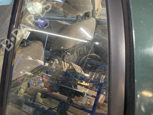 Szyba drzwi tylnych lewych SUZUKI GRAND VITARA I (FT, HT) 2.0 TD 4x4 (SQ420D) | BP30934136C20