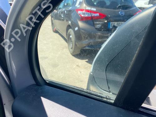 front-right-quarter-glass-peugeot-5008-0u_-0e_-2009-2010-2011-2012-2013-2014-2015-2016-2017-37749856 main image
