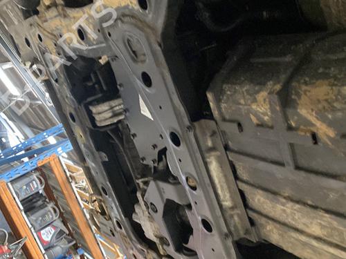 Subframe SUZUKI GRAND VITARA II (JT, TE, TD) 1.9 DDiS All-wheel Drive (JT419, TD44, JB419WD, JB419XD,... | BP33554285M9 - Image 3