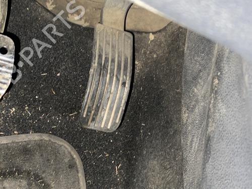 Used Pedal Pedal PEUGEOT 308 I (4A_, 4C_) 1.6 HDi (92 hp) 30861012 30861012