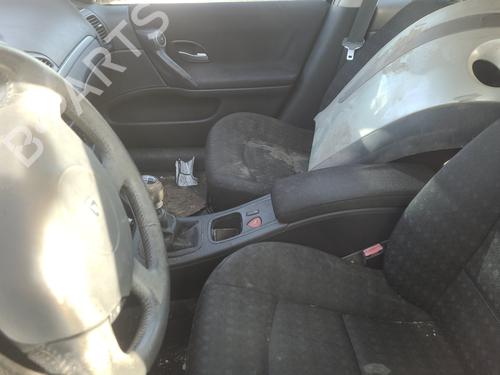 Used Parts RENAULT LAGUNA II (BG0/1_) 1.9 dCi (BG13) 4633420