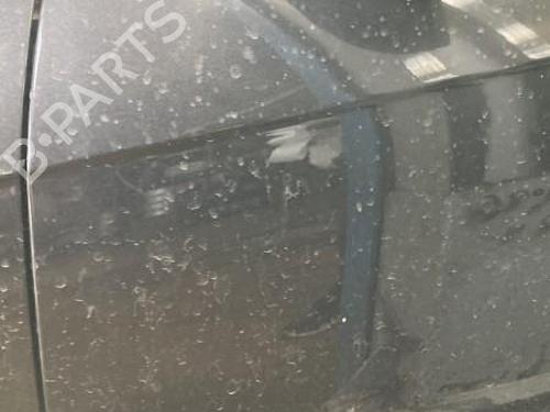 Used Left front door Left front door 22120433 22120433