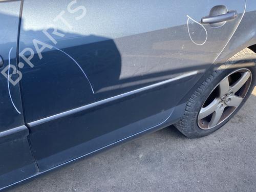 Used Left rear door Left rear door 32669907 32669907