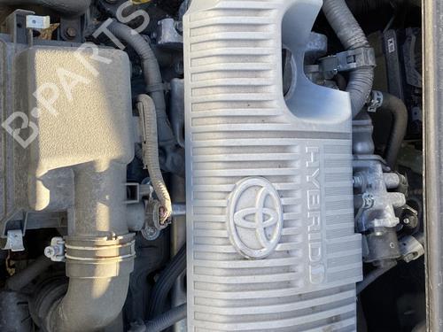 Motor TOYOTA YARIS (_P13_) 1.5 Hybrid (NHP130_, NHP130) (101 hp) 24408670