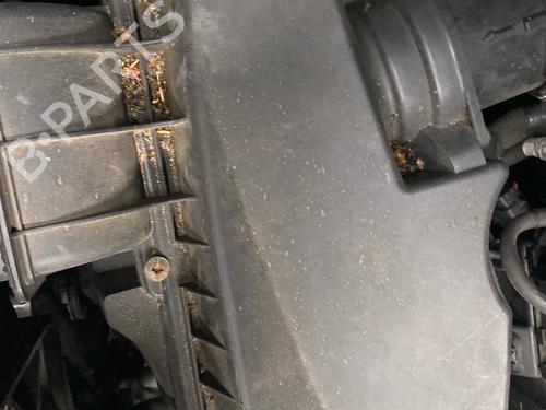 Used Air filter box Air filter box CITROËN C4 Picasso II 2.0 BlueHDi 150 (150 hp) 40268698 40268698
