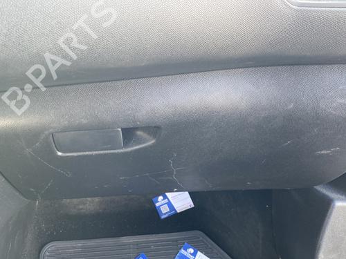 Used Glove box Glove box 24822826 24822826