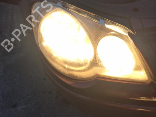 Right headlight VW POLO IV (9N_, 9A_) 1.4 TDI | BP22220147C29 
