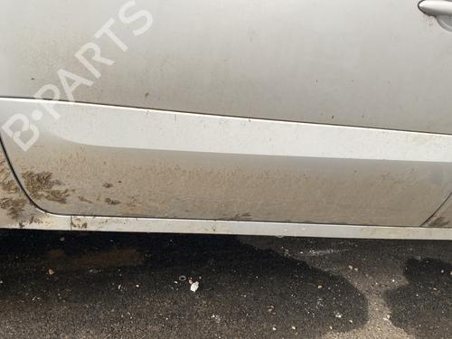 door-moulding-trim-renault-koleos-i-hy_-2008-31969620 main image