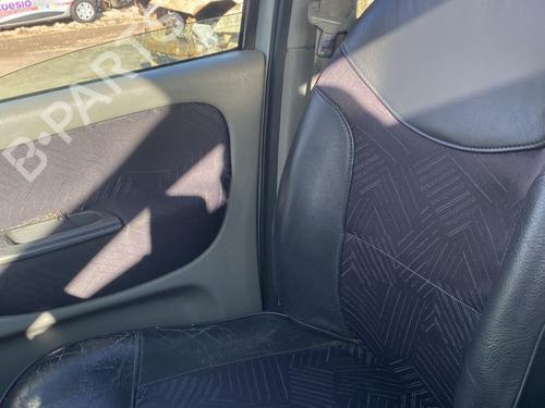 Used Right front seat RENAULT SCÉNIC I MPV (JA0/1_, FA0_) 1.9 dCi (JA05, JA1F) (102 hp) 31852147