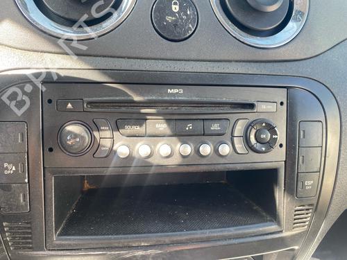 Used Radio Radio 34057243 34057243