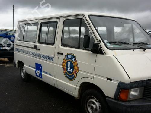 Used Parts RENAULT TRAFIC Van (T_, P_, V_)  2.1 D  4040666